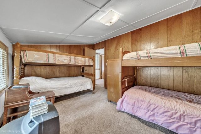 12222 N West Newman Lake Dr, Newman Lake, WA 99025