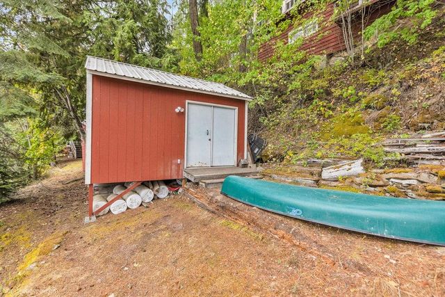 12222 N West Newman Lake Dr, Newman Lake, WA 99025