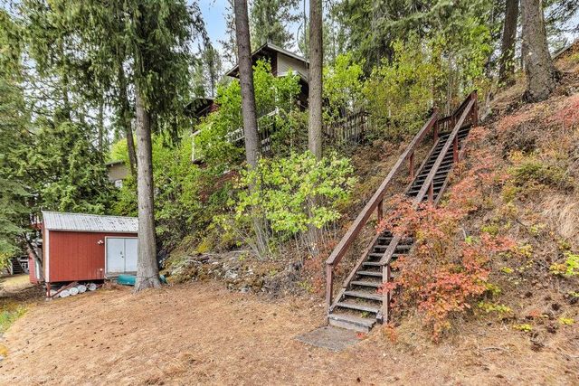 12222 N West Newman Lake Dr, Newman Lake, WA 99025