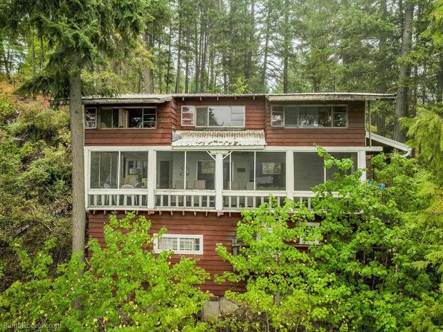 12222 N West Newman Lake Dr, Newman Lake, WA 99025