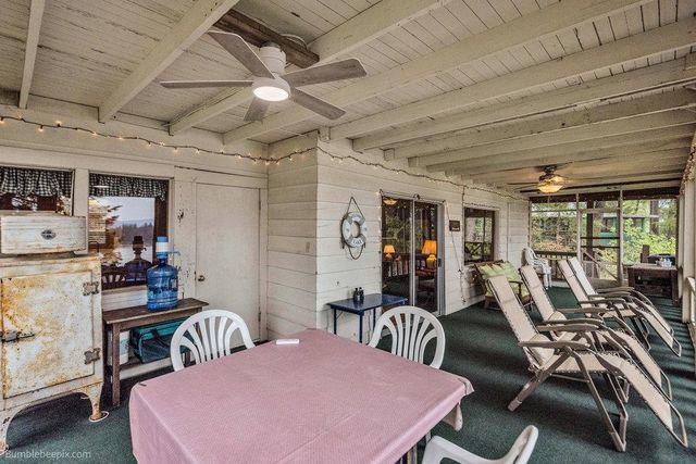 12222 N West Newman Lake Dr, Newman Lake, WA 99025