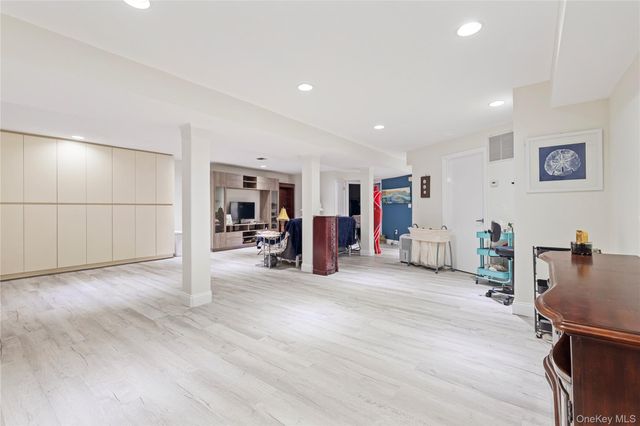 83 Foxwood Drive, Jericho, NY 11753