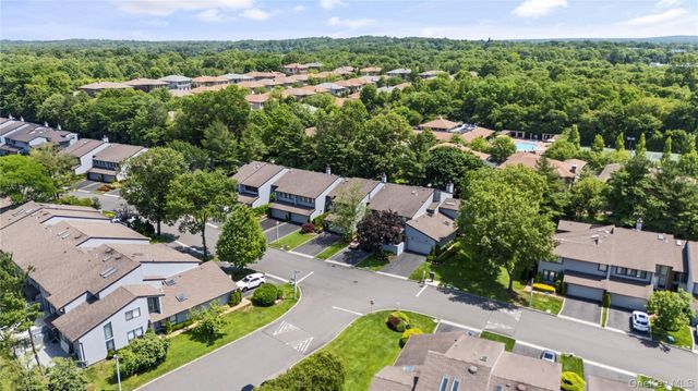83 Foxwood Drive, Jericho, NY 11753