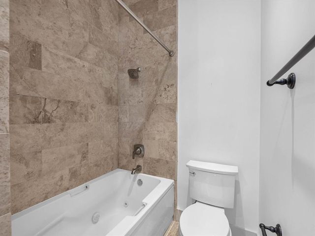 2700 Albany Street 3A, Houston, TX 77006
