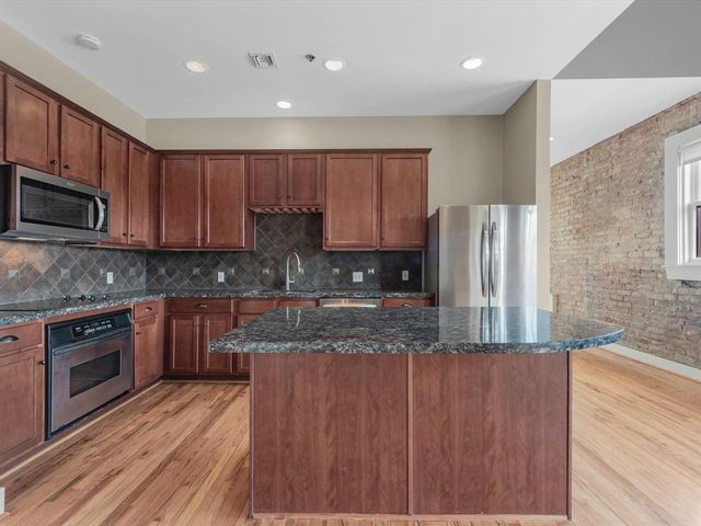 2700 Albany Street 3A, Houston, TX 77006