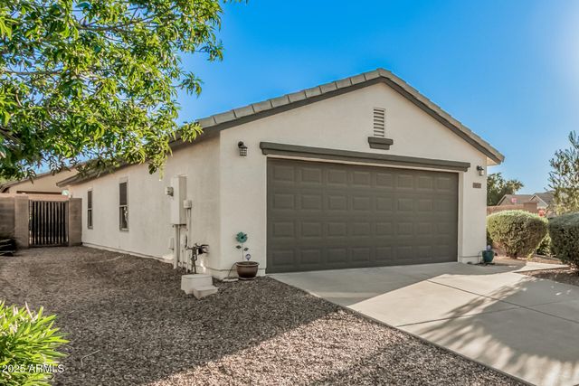 1027 W DESERT CANYON Drive, San Tan Valley, AZ 85143