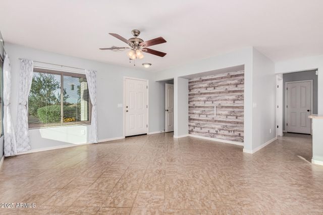 1027 W DESERT CANYON Drive, San Tan Valley, AZ 85143