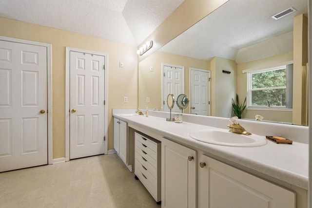 371 Silverleaf Lane, Dallas, GA 30157