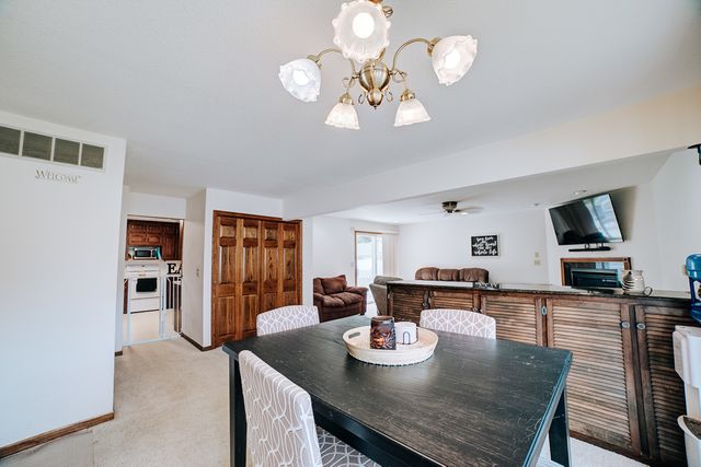 905 S 4th Street, Watseka, IL 60970