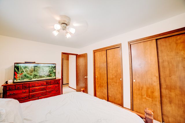 905 S 4th Street, Watseka, IL 60970