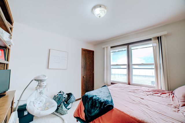 905 S 4th Street, Watseka, IL 60970