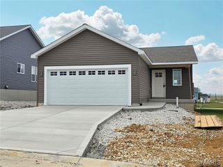 1652 Driftwood Lane, Moscow Mills, MO 63362