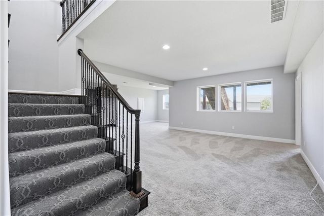 25136 W 148th Terrace, Olathe, KS 66061
