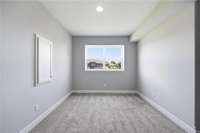 25136 W 148th Terrace, Olathe, KS 66061
