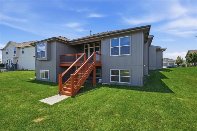 25136 W 148th Terrace, Olathe, KS 66061