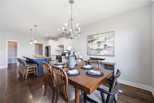 25136 W 148th Terrace, Olathe, KS 66061