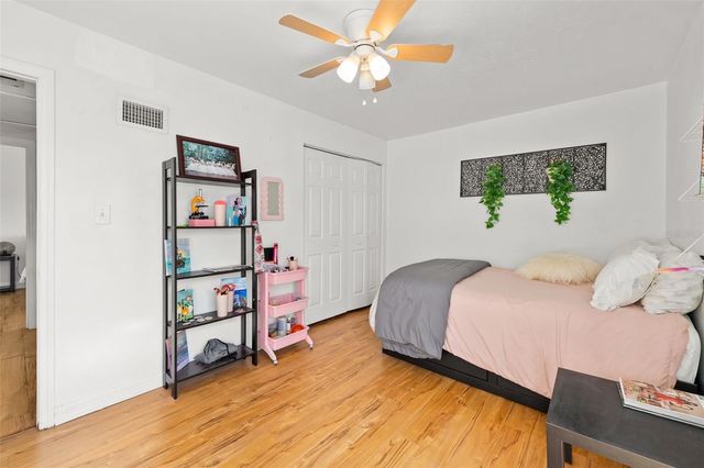 1700 SW 16TH COURT D30, Gainesville, FL 32608