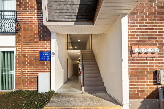 1700 SW 16TH COURT D30, Gainesville, FL 32608