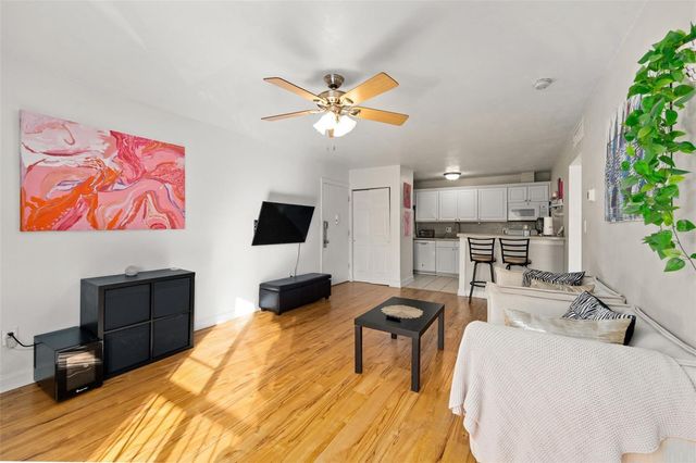 1700 SW 16TH COURT D30, Gainesville, FL 32608