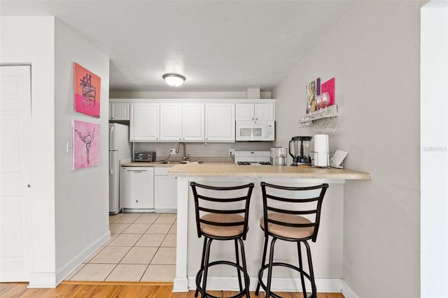 1700 SW 16TH COURT D30, Gainesville, FL 32608