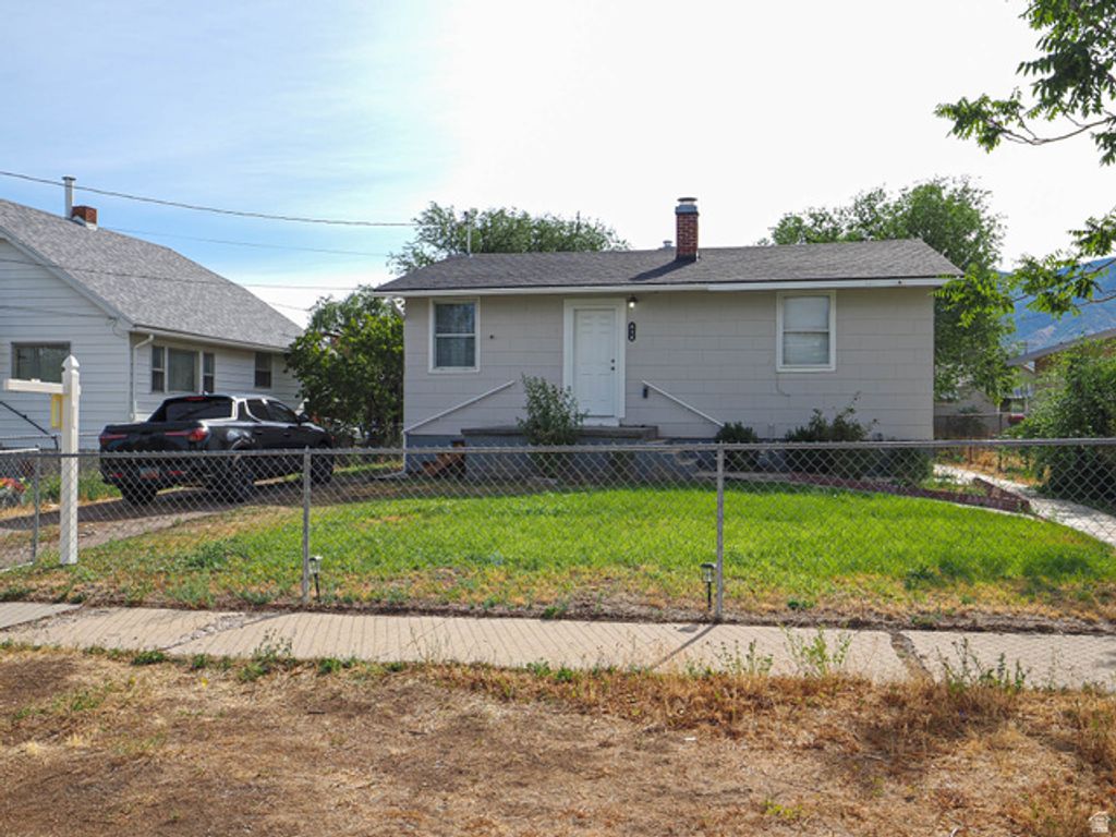414 N 100 W, Tooele, UT 84074 — exterior