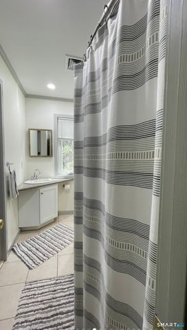 14 Algonquin Lane C, Stratford, CT 06614