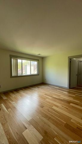 14 Algonquin Lane C, Stratford, CT 06614