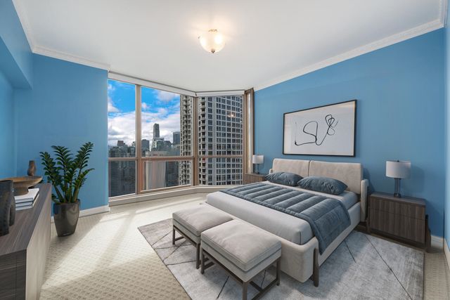 21 E Huron Street 3204, Chicago, IL 60611