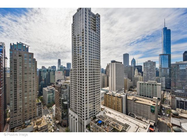 21 E Huron Street 3204, Chicago, IL 60611