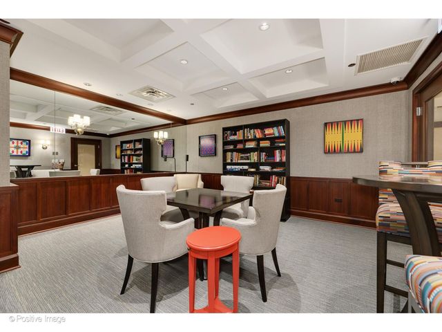 21 E Huron Street 3204, Chicago, IL 60611