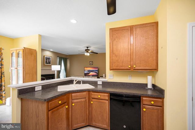 6606 TWIN CEDARS CT, Fredericksburg, VA 22407