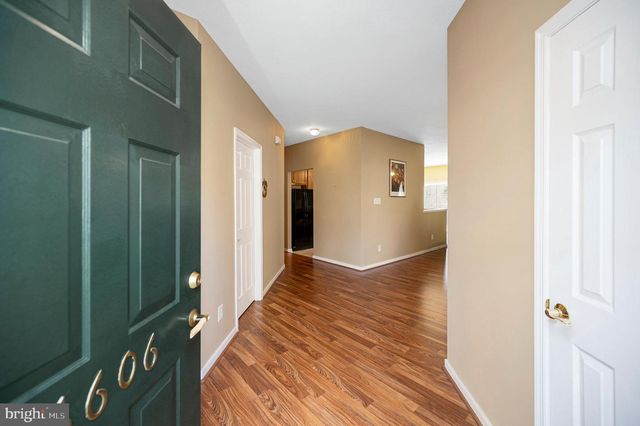 6606 TWIN CEDARS CT, Fredericksburg, VA 22407