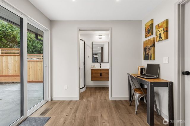 10021 19th Avenue SW, Seattle, WA 98146