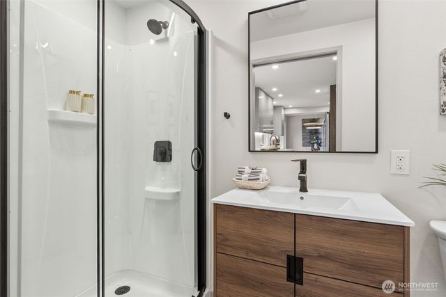 10021 19th Avenue SW, Seattle, WA 98146