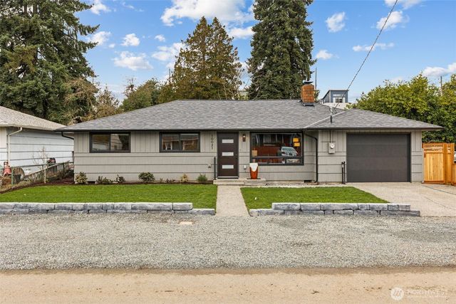 10021 19th Avenue SW, Seattle, WA 98146