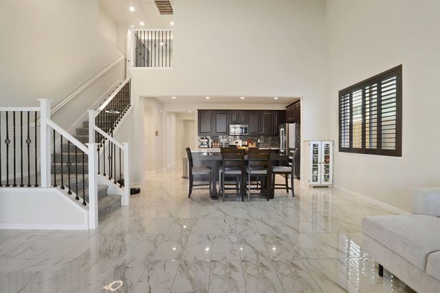 4368 Icon Ave, Modesto, CA 95356