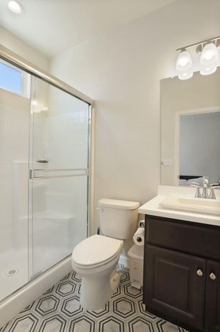 4368 Icon Ave, Modesto, CA 95356