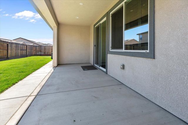 4368 Icon Ave, Modesto, CA 95356