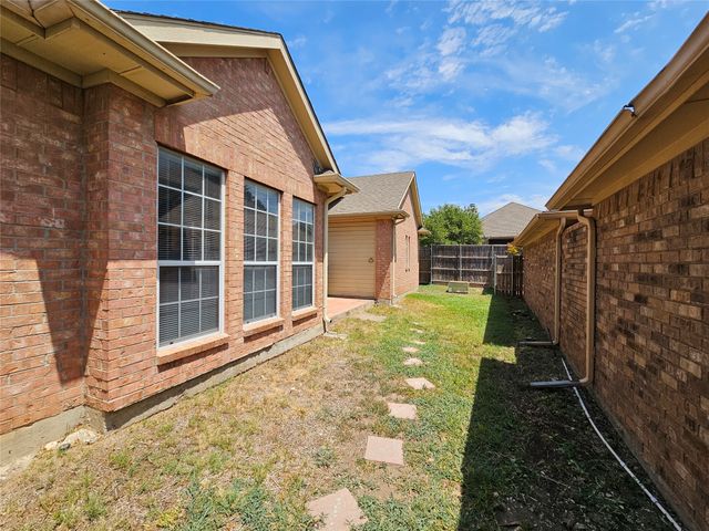 2544 Cattail Lane, Carrollton, TX 75006