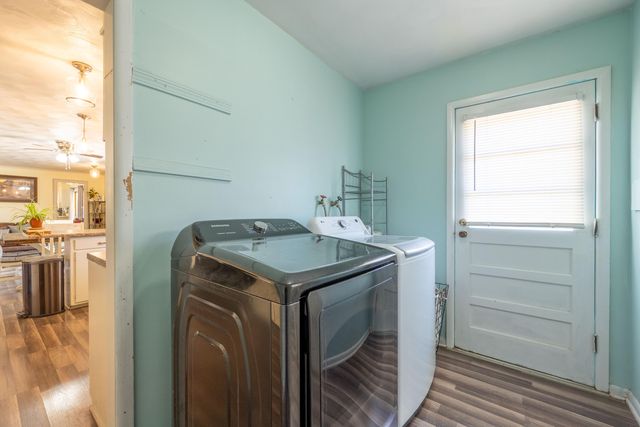 2656 E Southern Hills Boulevard, Springfield, MO 65804