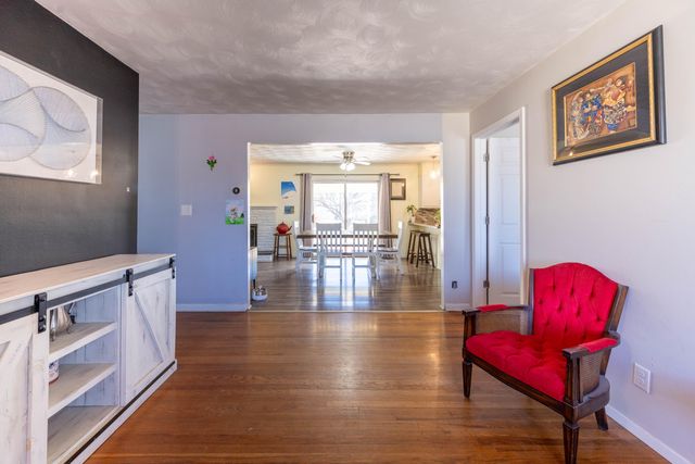 2656 E Southern Hills Boulevard, Springfield, MO 65804