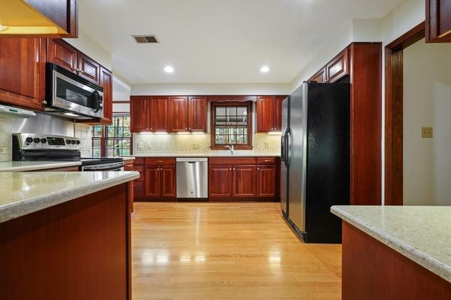 1210 Martin Ridge Road, Roswell, GA 30076