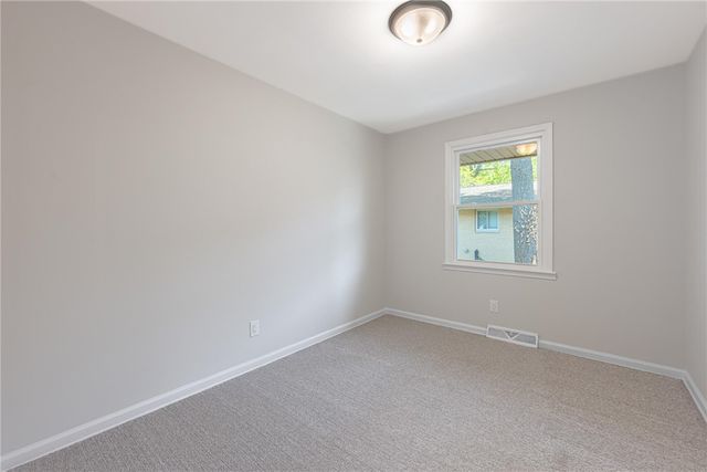 2434 Barnett Drive, Bellbrook, OH 45305