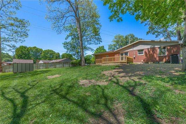 2434 Barnett Drive, Bellbrook, OH 45305
