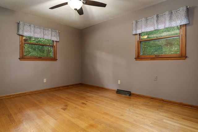 12451 Chuckanut Drive, Roscoe, IL 61073