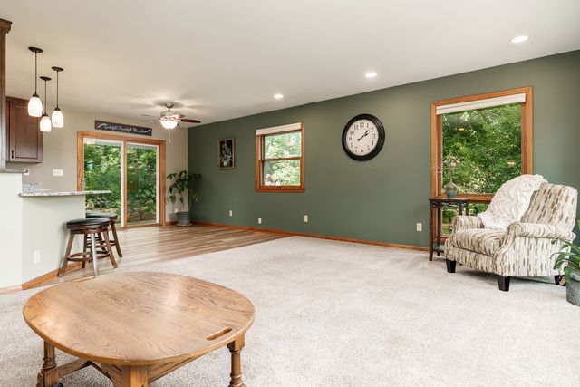 12451 Chuckanut Drive, Roscoe, IL 61073
