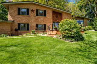 12451 Chuckanut Drive, Roscoe, IL 61073