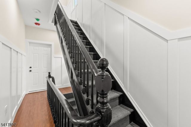 633 Lafayette Ave, Hawthorne Boro, NJ 07506