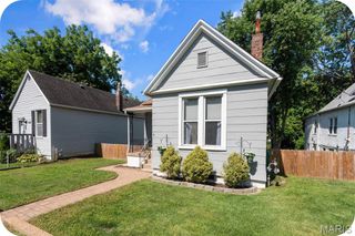 2817 Dalton Avenue, St Louis, MO 63139