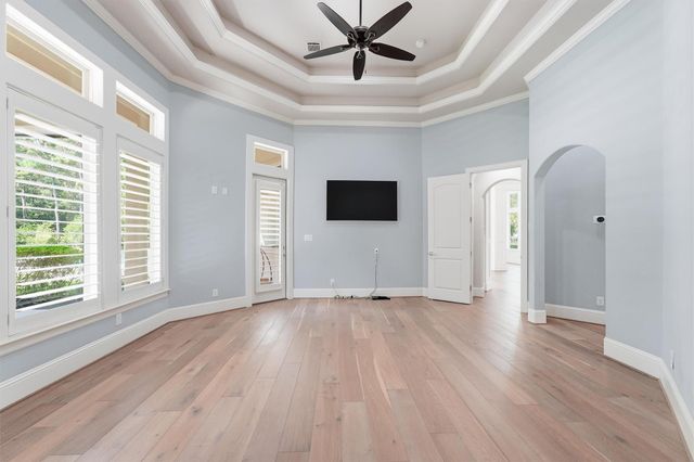 27702 W Balsam Fir Circle W, Spring, TX 77386